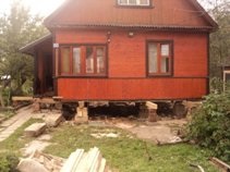 Înlocuirea fundației sub casa din lemn