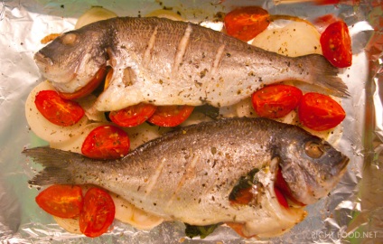 Sült hal zöldségekkel, lépésről-lépésre recept fotóval
