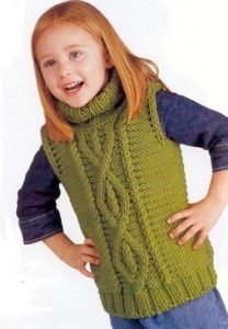 Vest pentru fete cu ace de tricotat în conformitate cu schema cu descriere