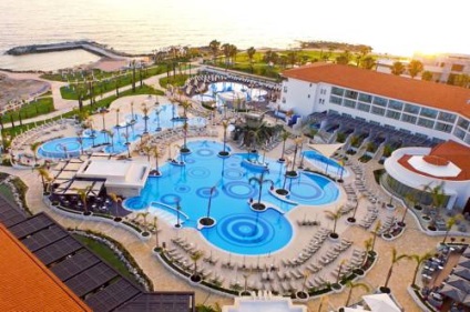 Cele mai bune hoteluri de plajă din Paphos, Cipru