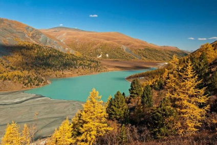 Lacul Akkem unde se află atracțiile