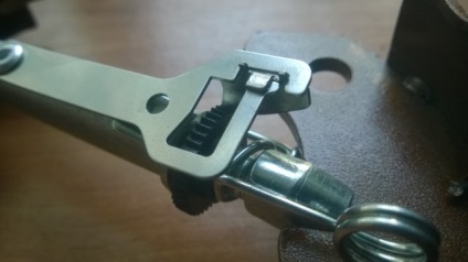 A Peugeot 405 autolock hátsó párna