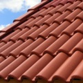 Cum să acoperiți acoperișul garajului cu propriile mâini - facem ieftin și calitativ acoperișul meu