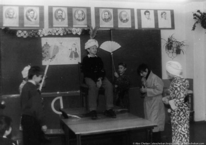 Emlékezzünk arra, hogy egy szovjet iskola szeptember 1-jén korábban történt