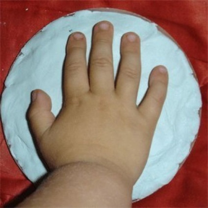 Gyereköntvényeket - kezeket - kreativitást - kézműveseket készítünk