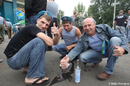 Ziua este de două ori ca parașutiștii ruși sunt neprofitabili din Ucraina - viața în Ucraina