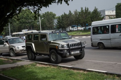 Vehicule scumpe pe drumurile din tajikistan (11 fotografii) - trinitate