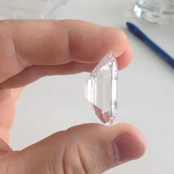 Gemstone gyémánt fotó, hogyan lehet meghatározni a minőséget, minősítés a szín, a tisztaság és a vágás