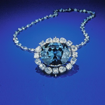 Gemstone gyémánt fotó, hogyan lehet meghatározni a minőséget, minősítés a szín, a tisztaság és a vágás