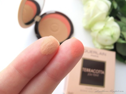 Guerlain terracotta joli teint 02 naturale blonde, un l i n d i a r y