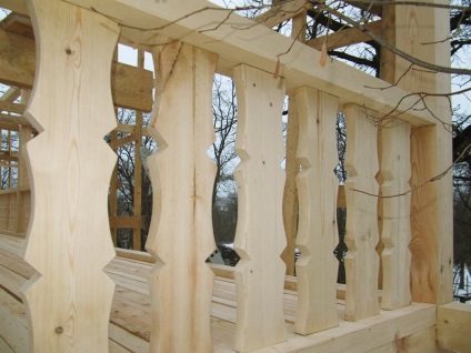 Cum se fixează balustrele din lemn