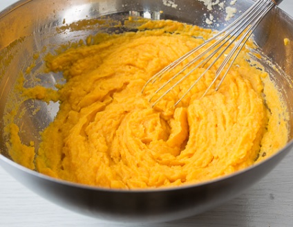Cum să gătești morcovi și piure de cartofi - o rețetă dovedită pas cu pas cu o fotografie pe un blog delicios