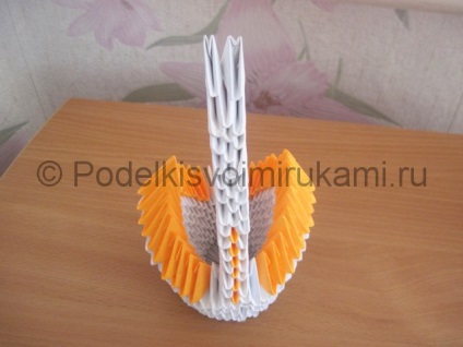 Hogyan készítsünk héját papírból origami technikában?