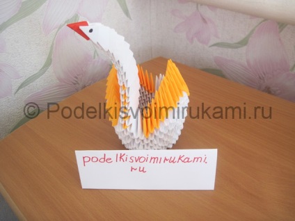 Hogyan készítsünk héját papírból origami technikában?