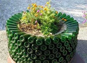 Paturi de flori din sticle de plastic - decorațiuni de grădină cu mâinile proprii