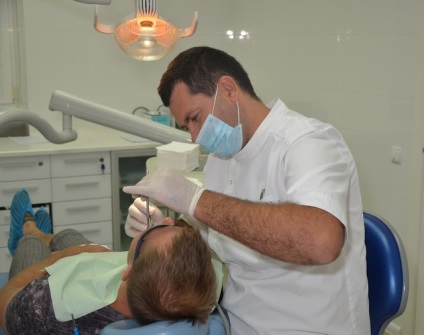 Stomatologie din carii dentare și canalele dentare în Kharkiv