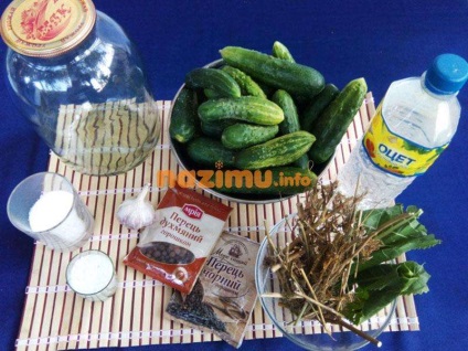 Savanyú uborka ecettel sterilizálás nélkül - recept alapú fényképekkel