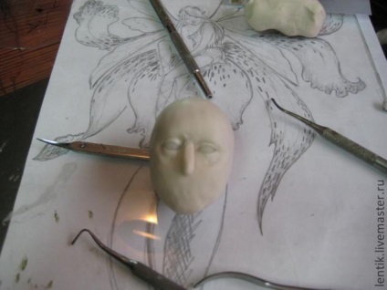 O scenă mică de modelare a capului unei fete dulci (mai târziu - o păpușă a prințesei de elfi) - echitabilă