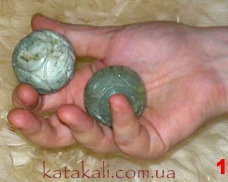 Jade tojás - a legjobb szimulátor az ujjak számára
