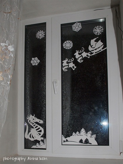 Decoratiuni de Craciun pentru ferestre