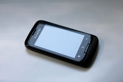 Prezentare generală a smartphone-ului dual alcatel onetouch 918d