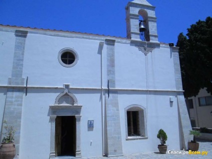 Feedback despre satul Creta (Grecia, Creta), satul pitoresc Kritsa și biserica bizantină 14v Panagia