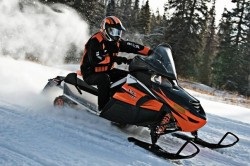 Închirierea snowmobilelor