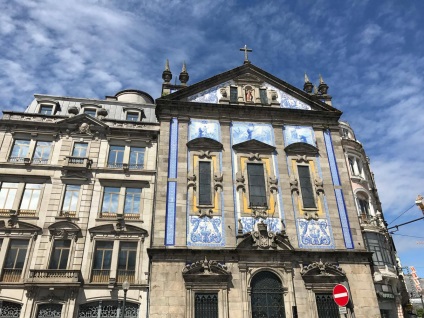 Ghid de vin de la portul portului, în trecere