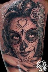 Chicano tetoválás, értékek, fotók és vázlatok a Chicano stílusú tetoválásról