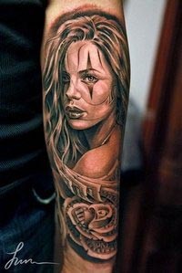 Chicos tatuaje, valori, fotografii și schițe de tatuaje stil Chicano