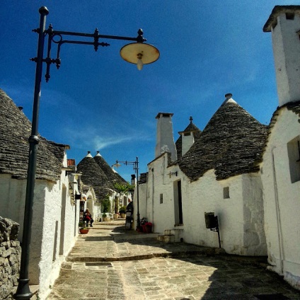 Travelz - bea un galop pe Apulia bari și alberobello timp de două zile