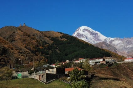 Urcare spre munte Kazbek din Georgia de la Ghetarul Gerget pe ruta 2a, detalii tehnice -