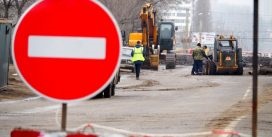 În Voronej, blocaje grave de trafic în vecinătatea străzii Ostuzhev se află în știrile din Voronej și din regiune