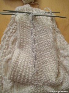 Tricotat din burberry, tricotat de la lana vita