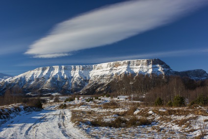 O călătorie în munți, o excursie în munți