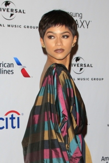 Zendaya cele mai bune imagini de frumusete ale fetei de ziua de nastere