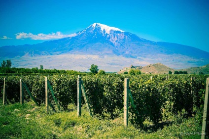 10 Peisaje Spectaculare din Caucaz, călătorii în valuri