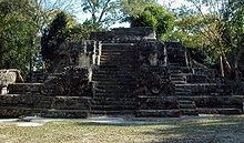 Arhitectura Maya