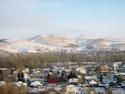 Masina pe altai de munte