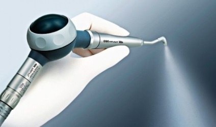 Curățarea dentară a fluxului de aer - caracteristici ale procedurii