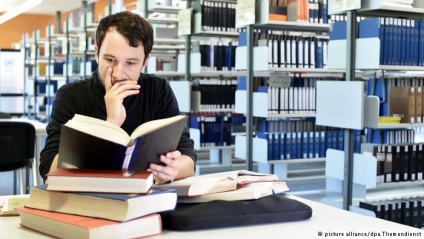 Ce trebuie să știți despre studierea într-o universitate germană, studierea și lucrul în Germania, dw