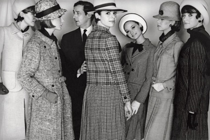 Enciclopedie a casei de moda christian dior - etape de dezvoltare