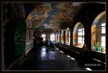 Frescele în temple