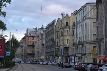 Unde este cel mai bun loc pentru a sta în Petersburg