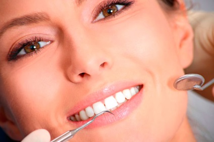 Etanșarea (etanșarea) fisurilor dinților - de ce ar trebui făcut așa cum este procedura