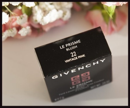 Givenchy le prisme blush în umbra nr. 22 vintage roz