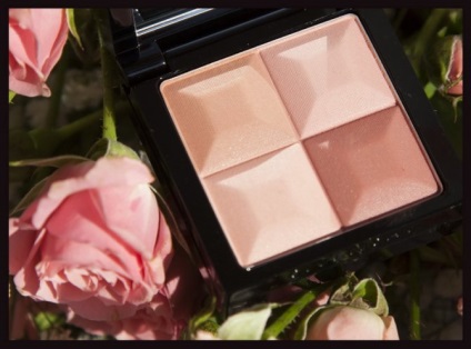 Givenchy le prisme blush în umbra nr. 22 vintage roz