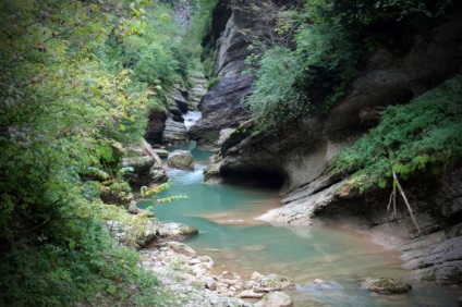 Centrele de agrement din Guam Gorge