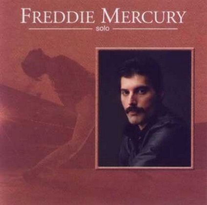 Interesante despre Freddie Mercury (9 poze)