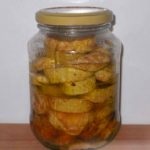 Zucchini pentru iarnă cu pastă de tomate - furling pentru iarnă